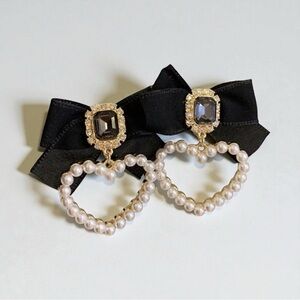 🖤🆕🖤Elegant Black Bow Pearl Heart Earrings